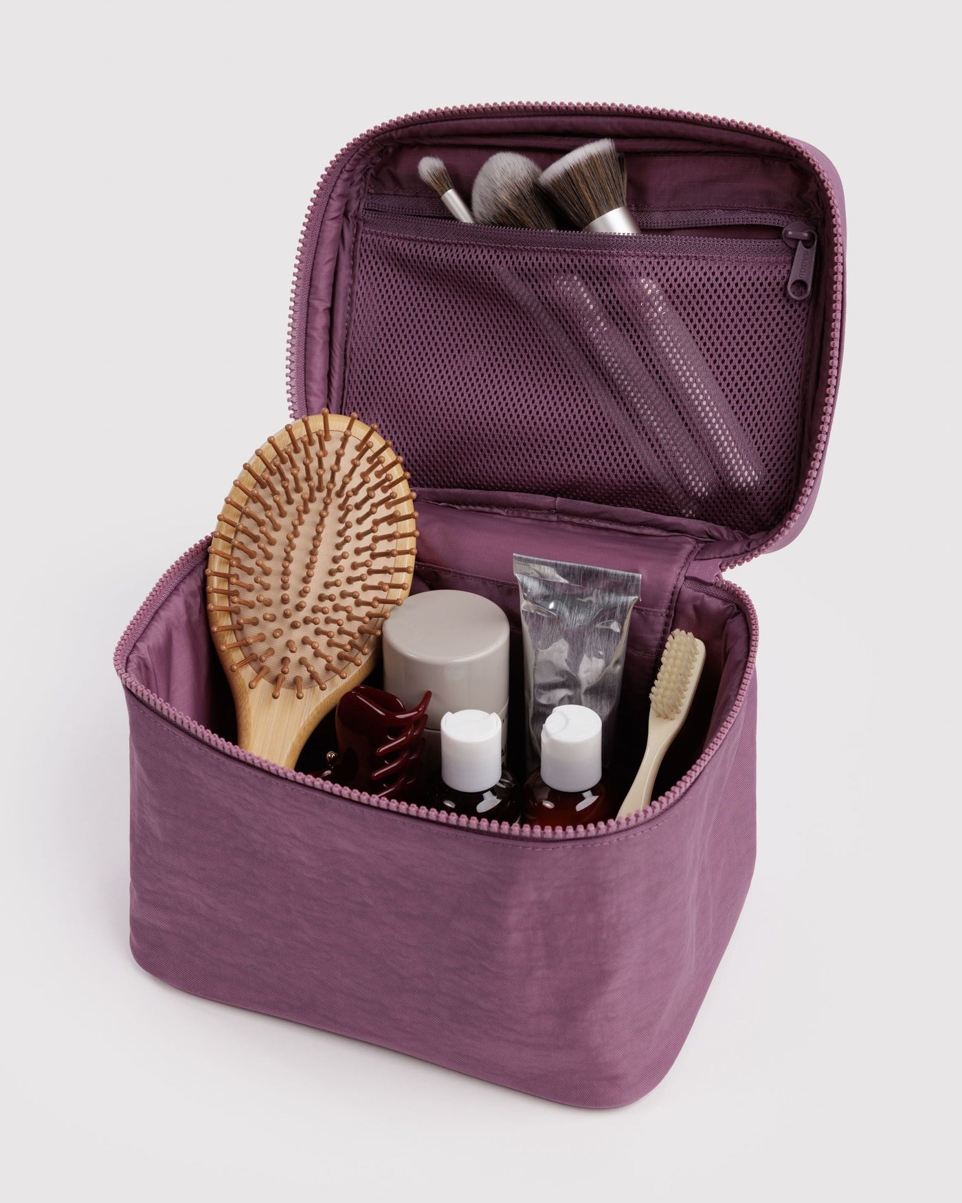 Large Cosmetic Case B0