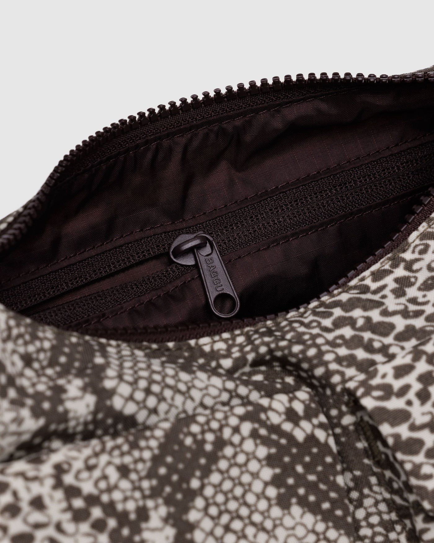 Cargo Shoulder Bag E3