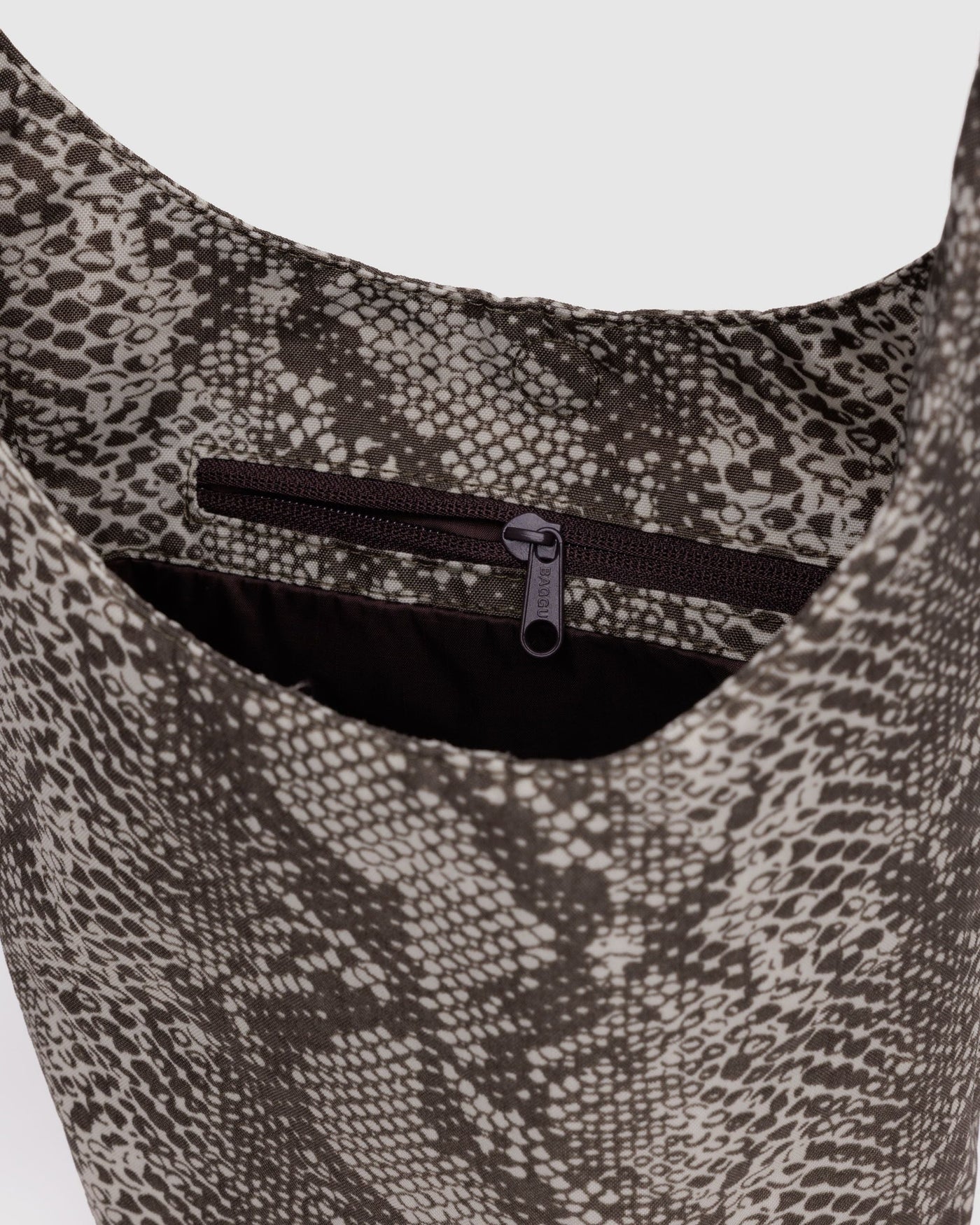 Small Nylon Sling I8