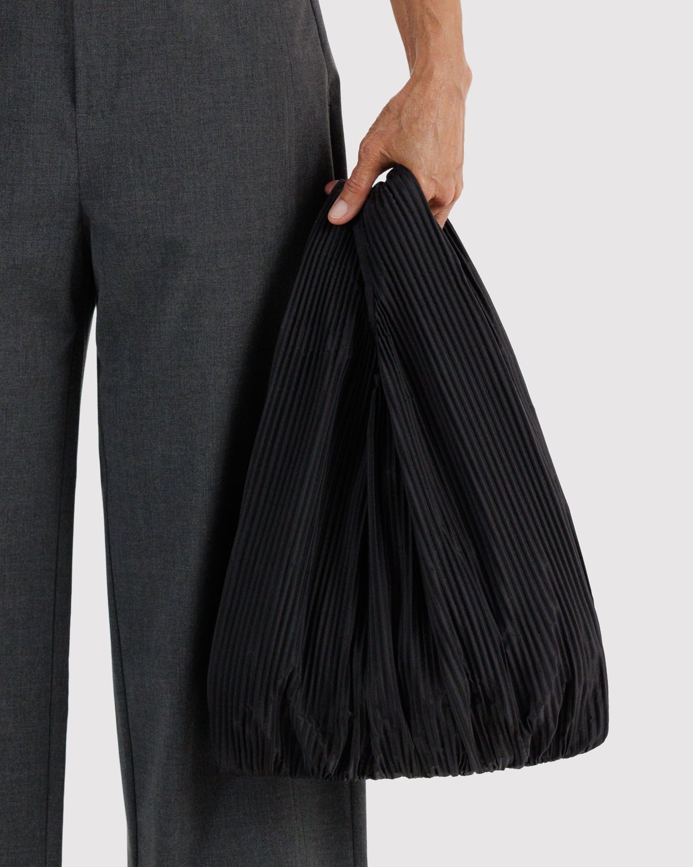 Pleated W7