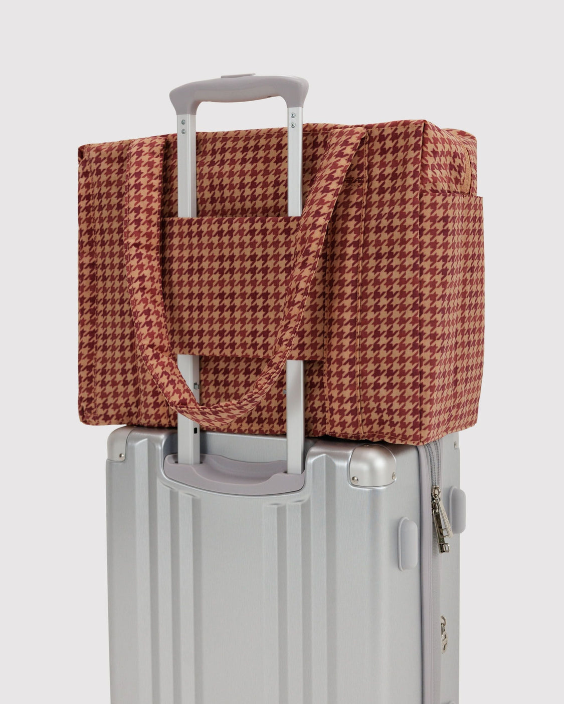 Small Cloud Carry-On Q6