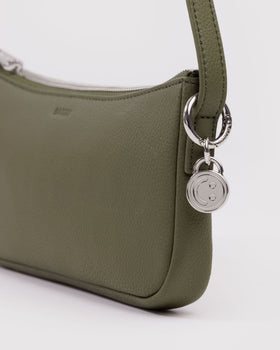Recycled Leather Pochette I7
