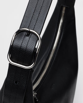 Recycled Leather Shoulder Bag B5