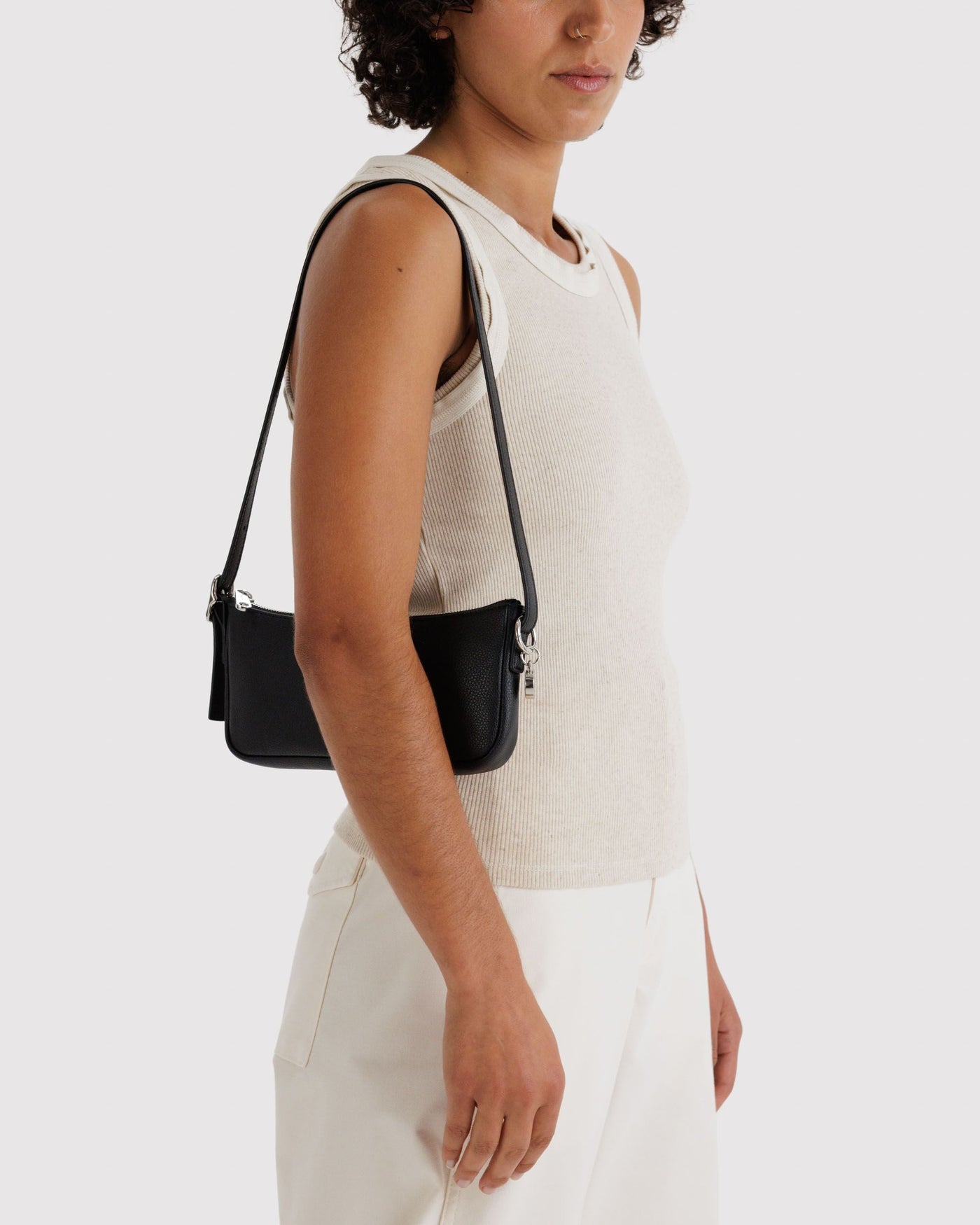 Recycled Leather Pochette I7