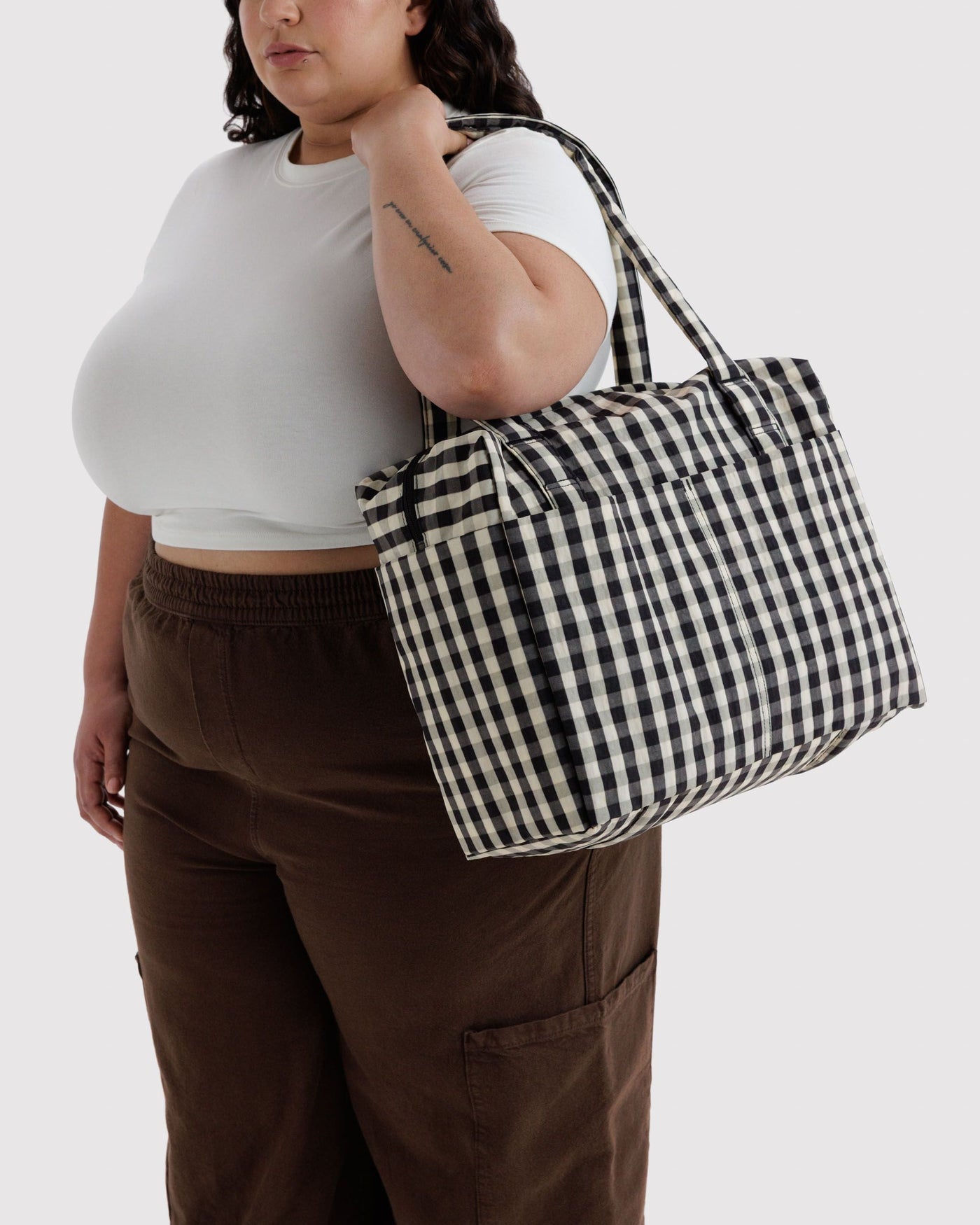 Small Cloud Carry-On Q6